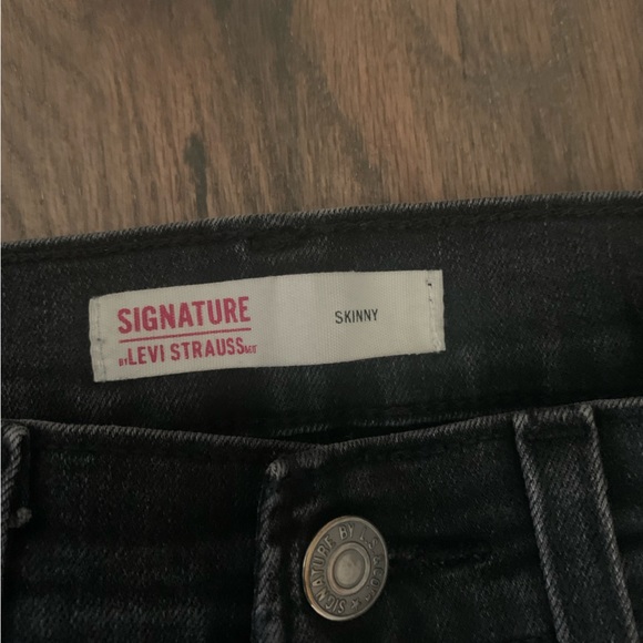 Boys size 16 skinny Levi stratus pants - Picture 3 of 13